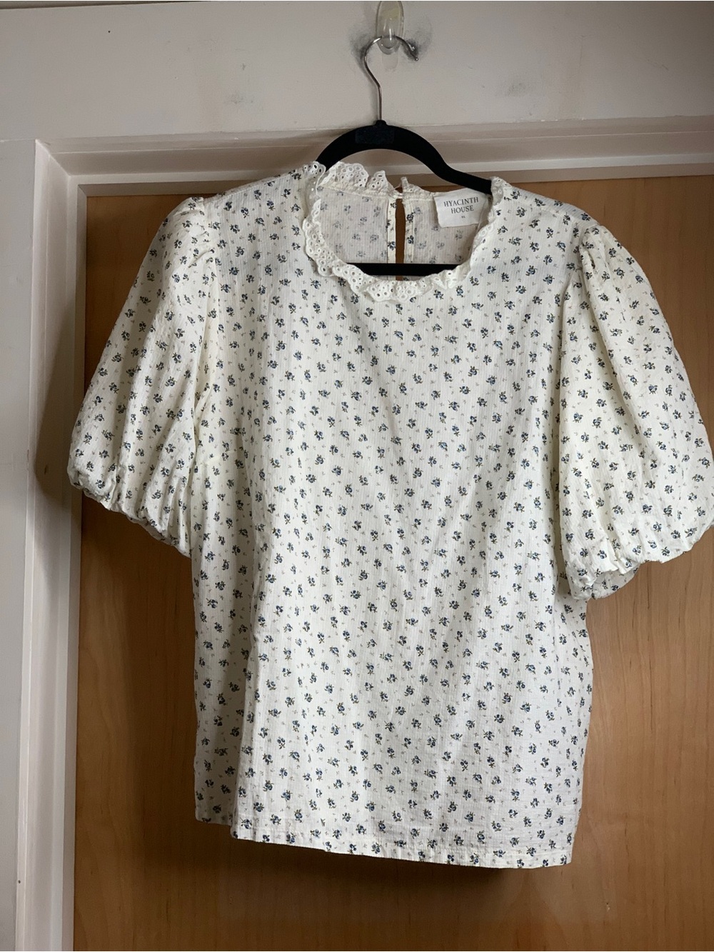 Hyacinth House Cream Floral Puff-Sleeve Top Size-X-Large Romantic Cottagecore